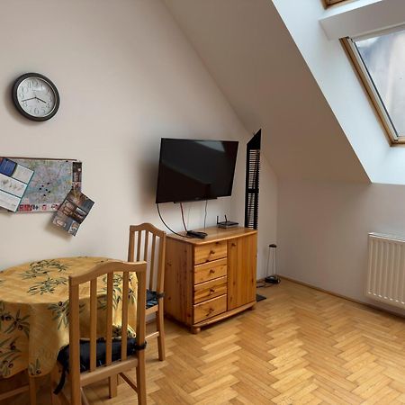 Gozsdu Spacious Apartment Budapest Exterior foto